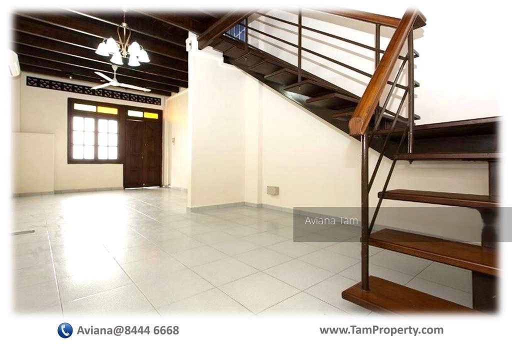 Crane Road (D15), Terrace #156071172